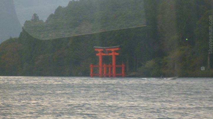 Hakone torii